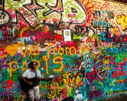 054 Peace/ Lennon Wall