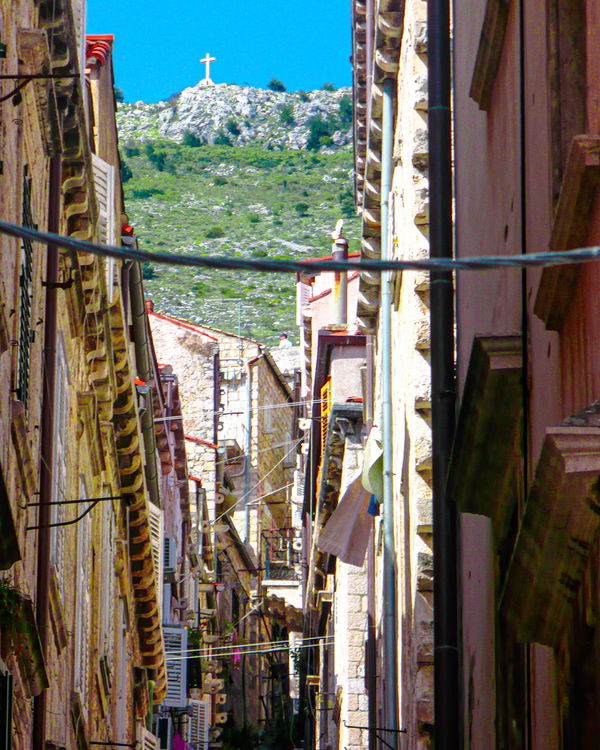 An image of 032 Street and Mount Srđ