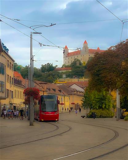 070 Tram and castle 1
