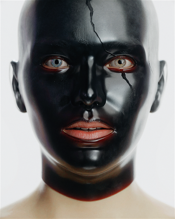 An image of Black Glass Scrape Mask